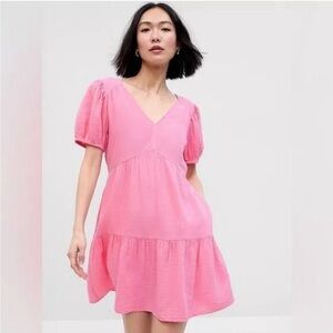 Gap Women’s pink V neck 100% cotton Gauze tiered Dress size XSmall pockets EUC